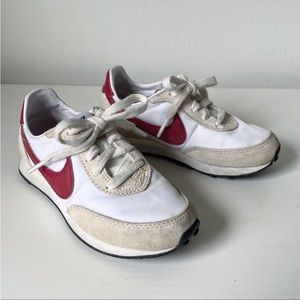 Nike Waffle Trainer ll Boy’s Size 11T